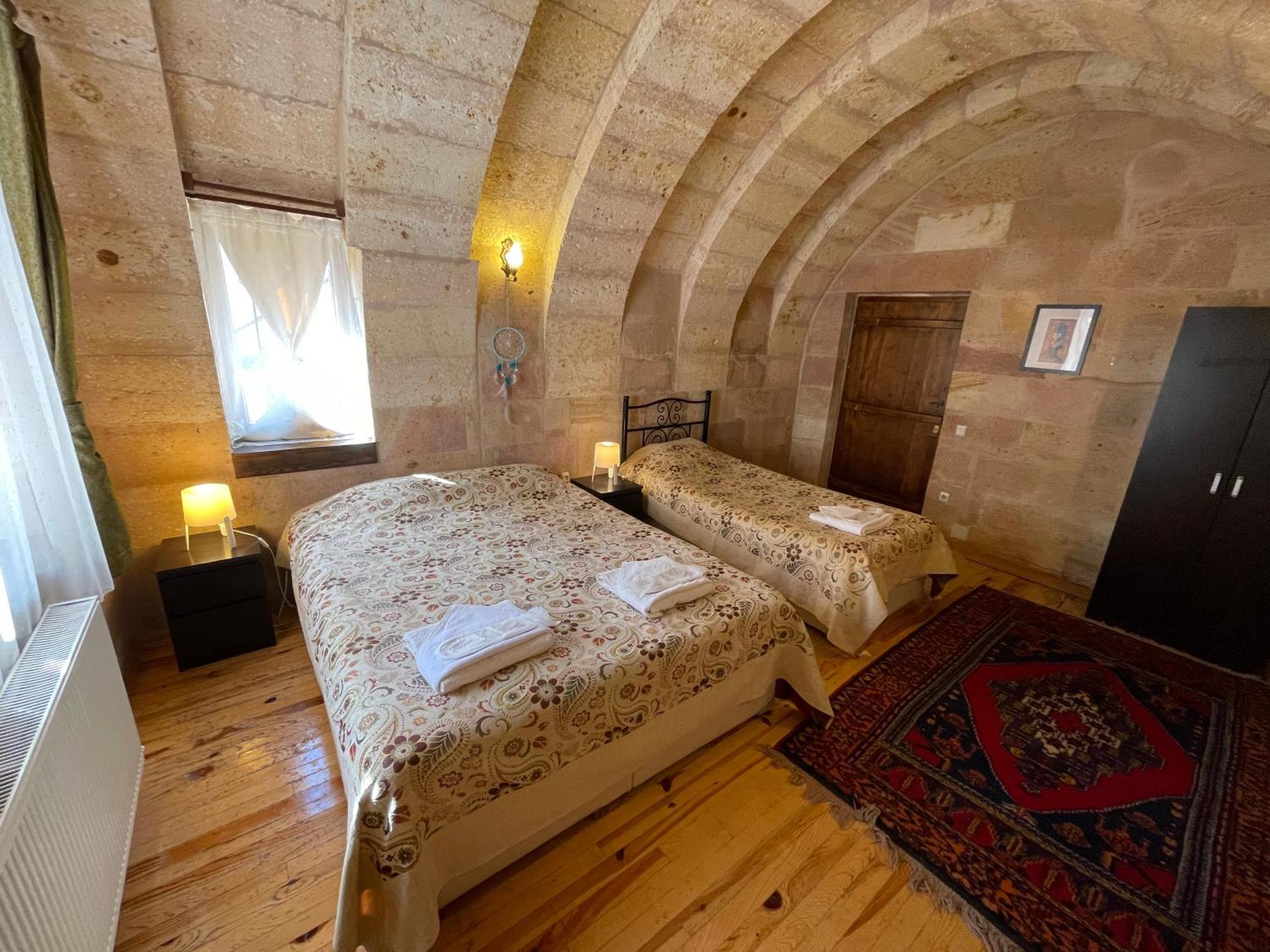 Karadut Cave Hotel Göreme Buitenkant foto